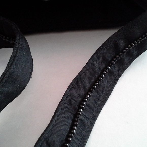 Black Sequins Party Handbag Purse HOST PICK - Picture 5 of 8